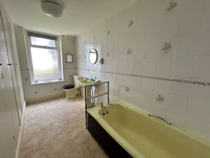 Photo 24- click for photo gallery